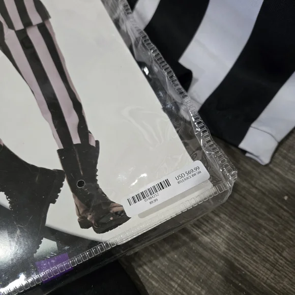 Spirit Halloween Beetlejuice Costume Adult Small Jacket Pants Tie Black White - Picture 4 of 14